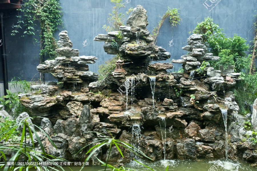 假山流水 凝固的詩意與流動(dòng)的禪意
