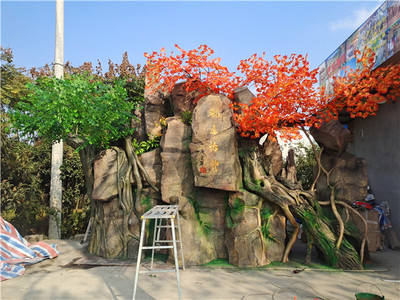 塑石假山 現(xiàn)代園林藝術(shù)的巧妙融合